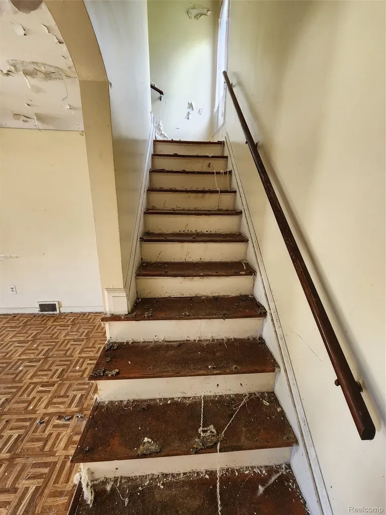 10570 Somerset Avenue Detroit City MI 48224