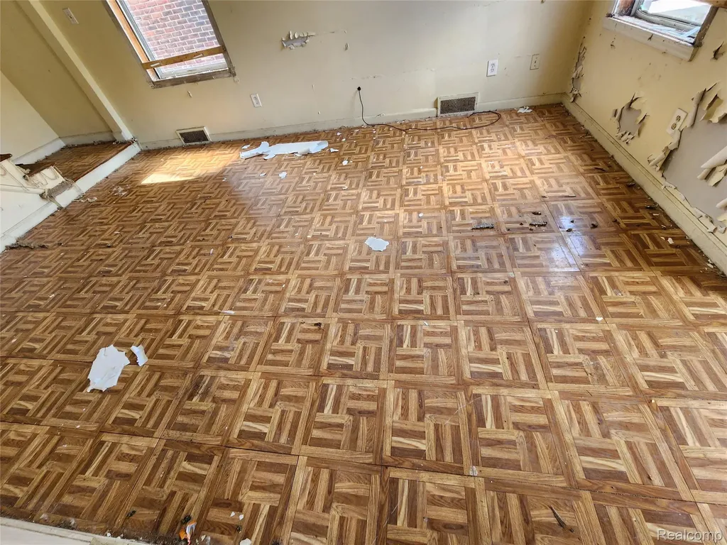 10570 Somerset Avenue Detroit City MI 48224