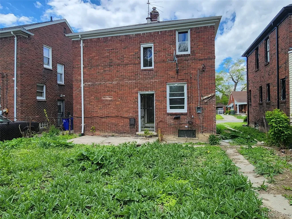 10570 Somerset Avenue Detroit City MI 48224