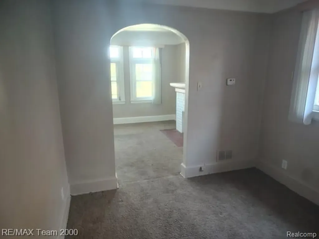 4237 W Grand Street Detroit City MI 48238