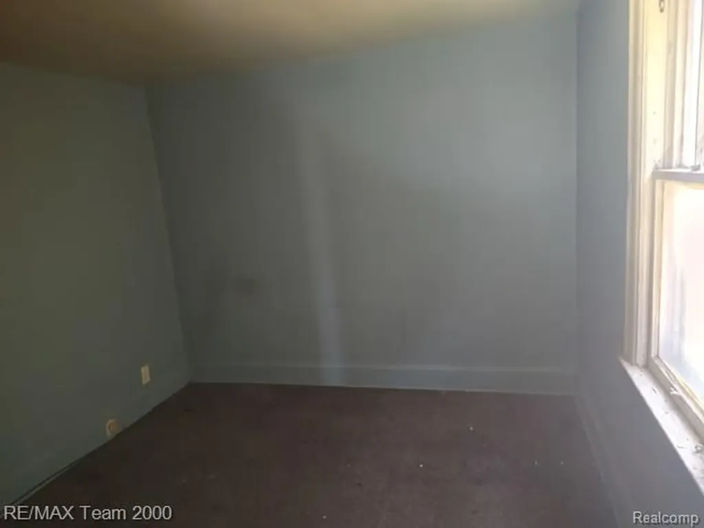 4237 W Grand Street Detroit City MI 48238