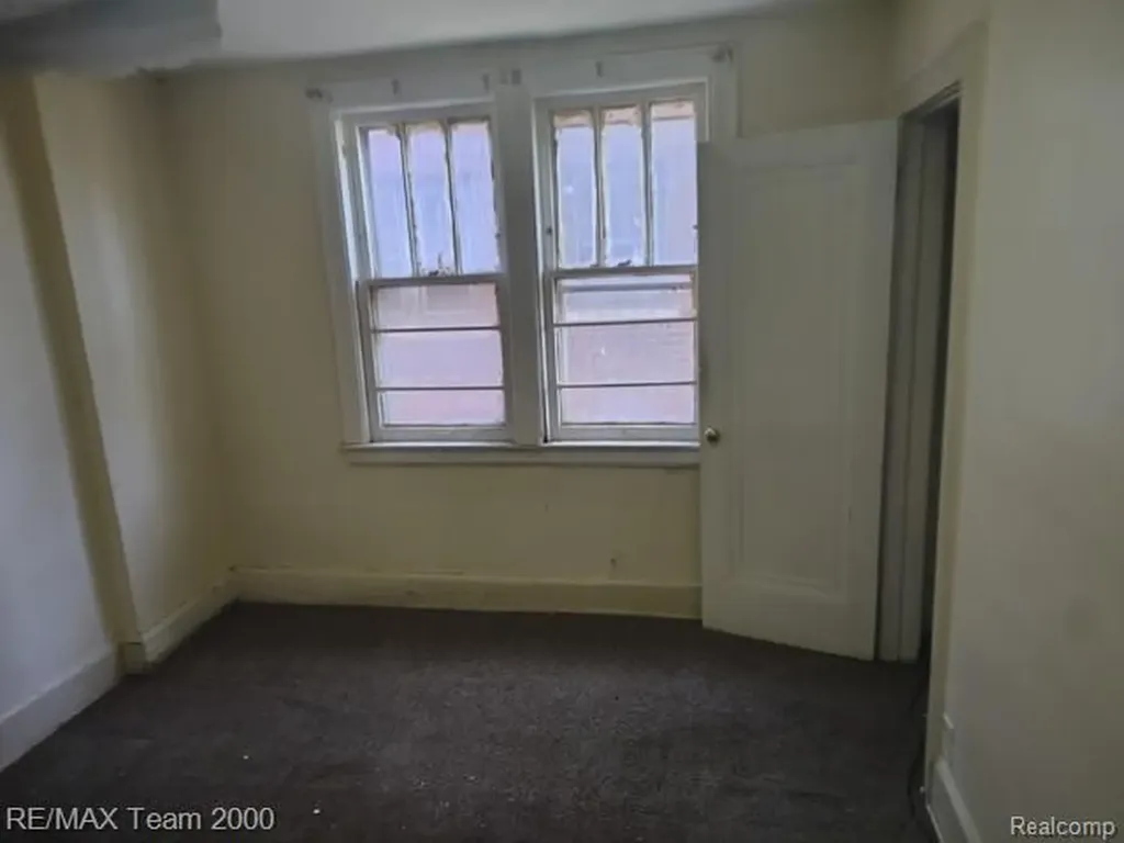 4237 W Grand Street Detroit City MI 48238
