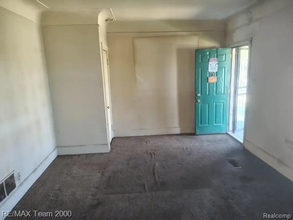 4237 W Grand Street Detroit City MI 48238