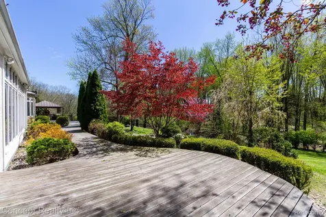 3215 Edgevale Drive Bedford Township MI 48144