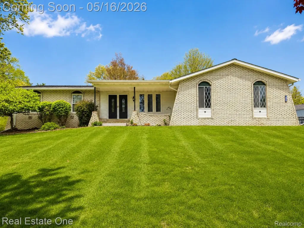 2553 Bullard Road Hartland Township MI 48353