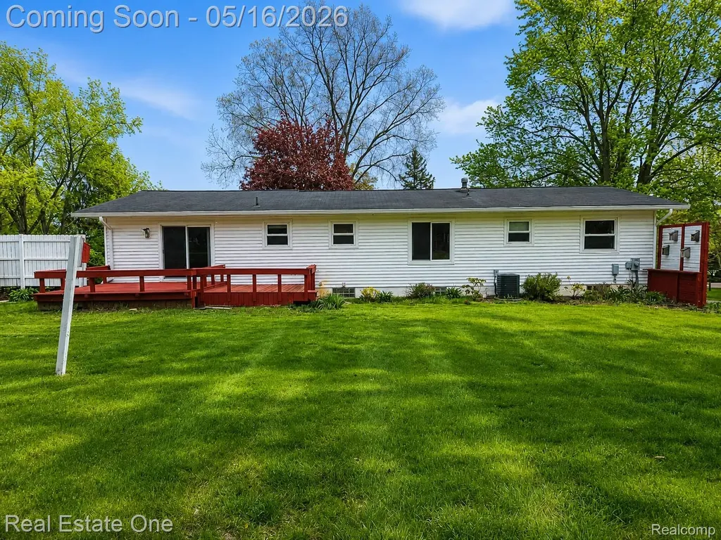 2553 Bullard Road Hartland Township MI 48353