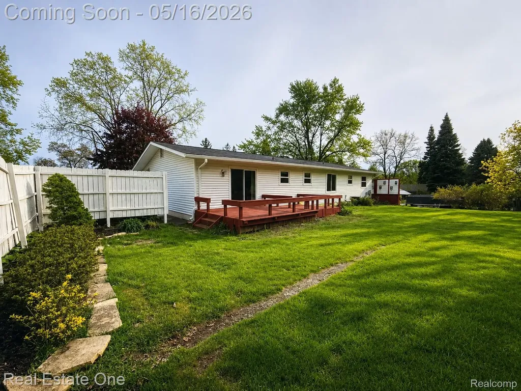 2553 Bullard Road Hartland Township MI 48353