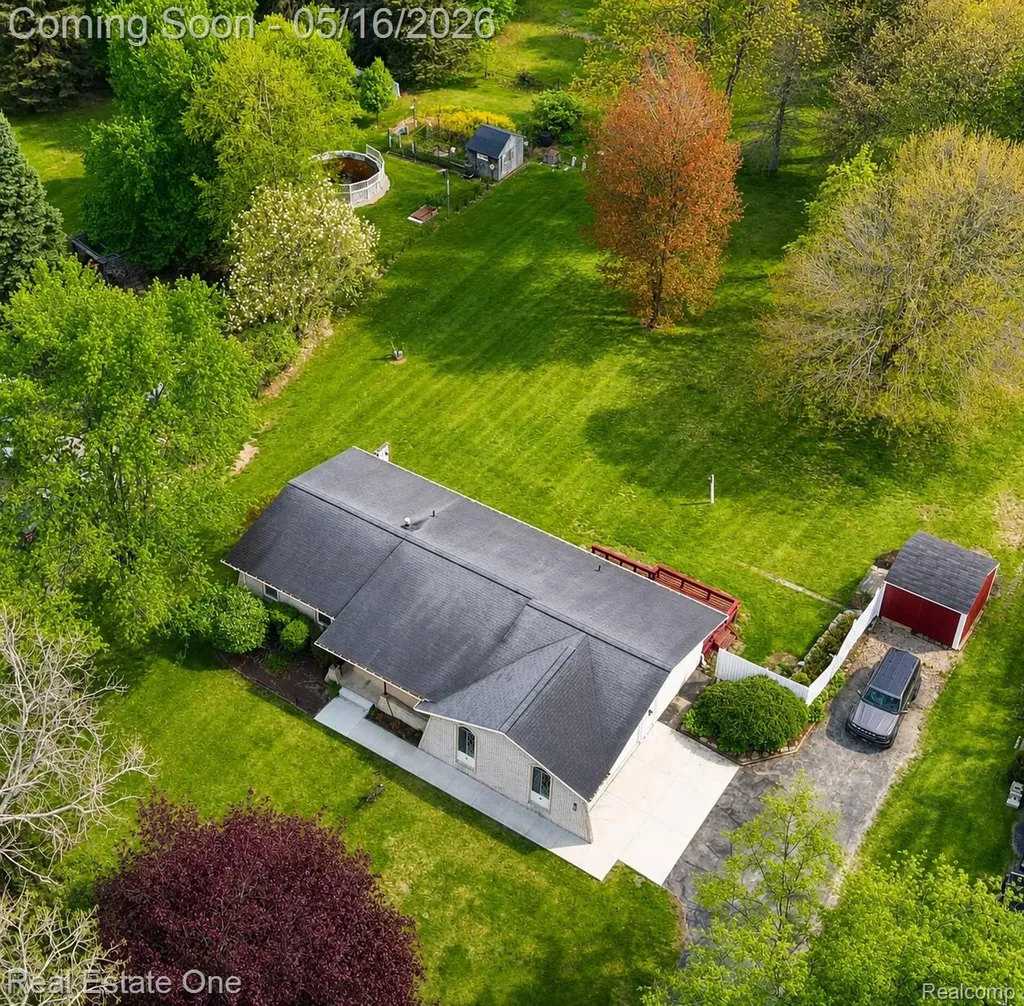 2553 Bullard Road Hartland Township MI 48353
