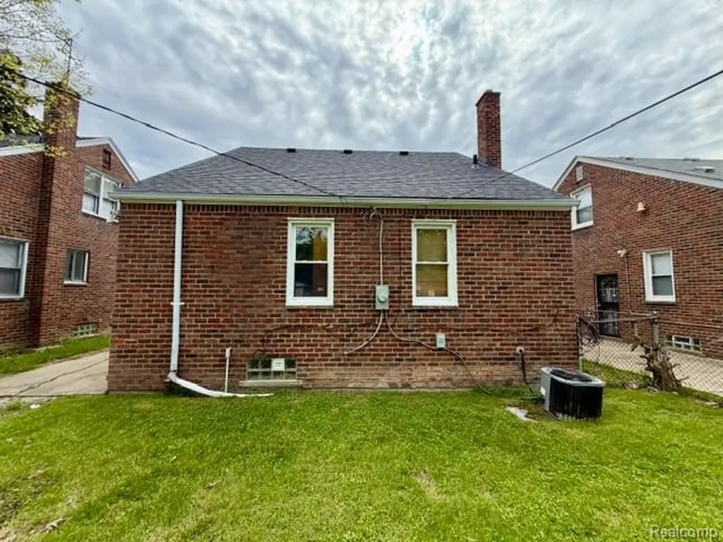 11377 Fielding Street Detroit City MI 48228