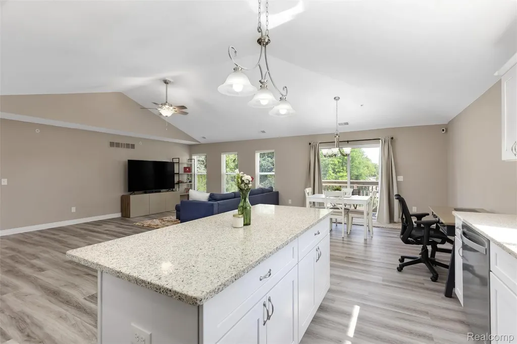 16625 Savor Lane Clinton Charter Township MI 48035