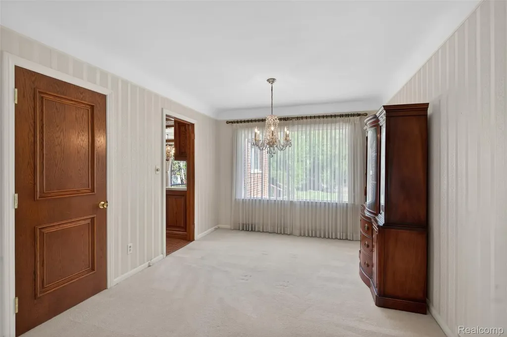 15623 Millar Road Clinton Charter Township MI 48036