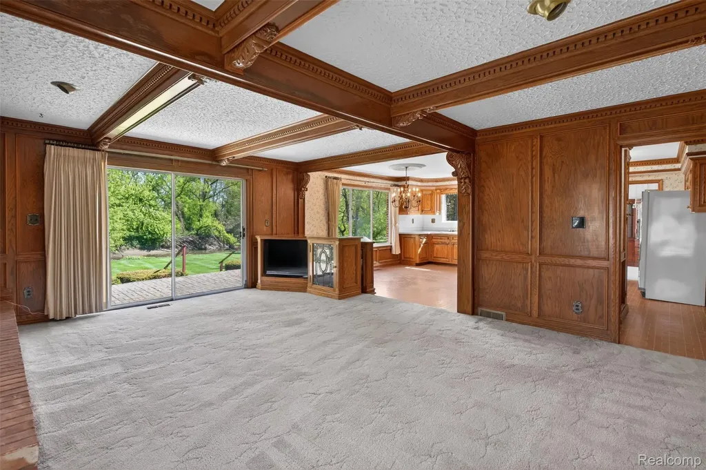 15623 Millar Road Clinton Charter Township MI 48036