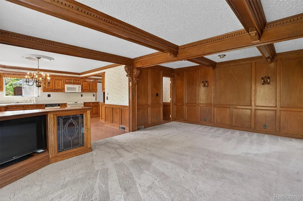 15623 Millar Road Clinton Charter Township MI 48036