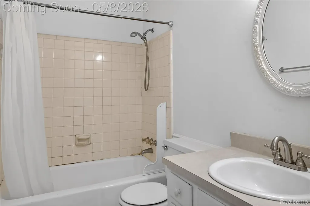 6150 Birch Row Drive Meridian Charter Township MI 48823