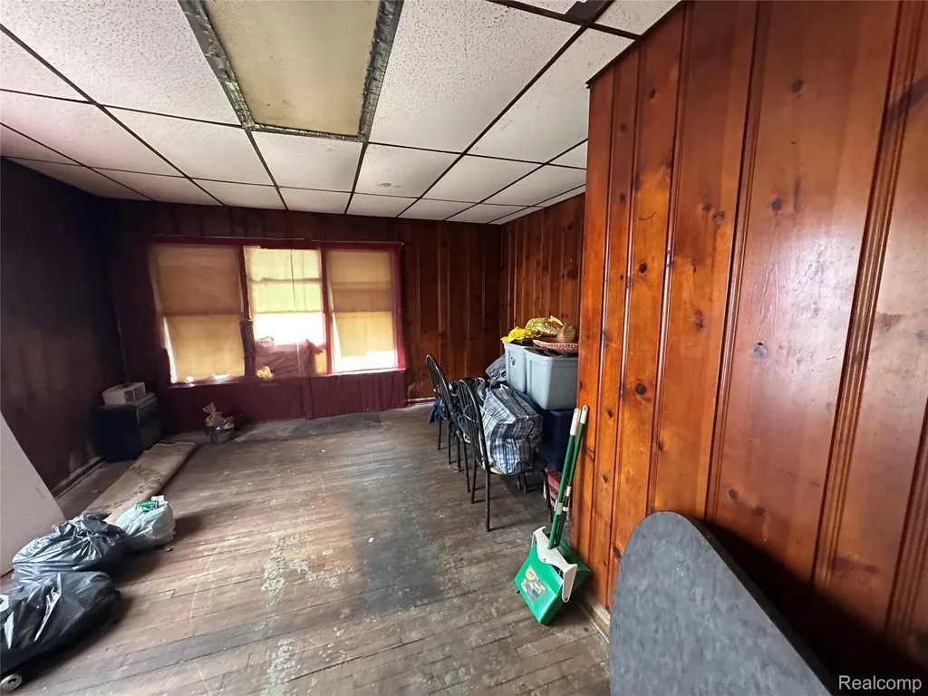 5042 Pennsylvania Street Detroit City MI 48213