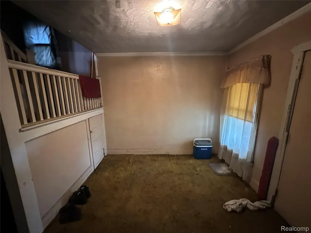 5042 Pennsylvania Street Detroit City MI 48213