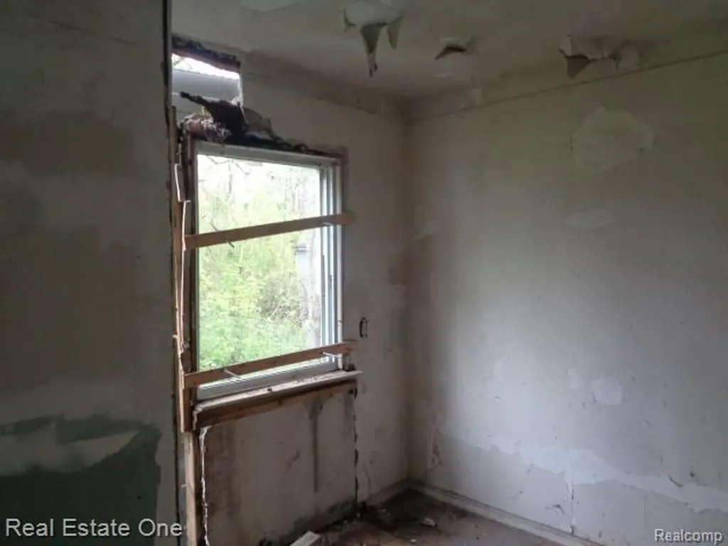 15772 Chatham Street Detroit City MI 48223