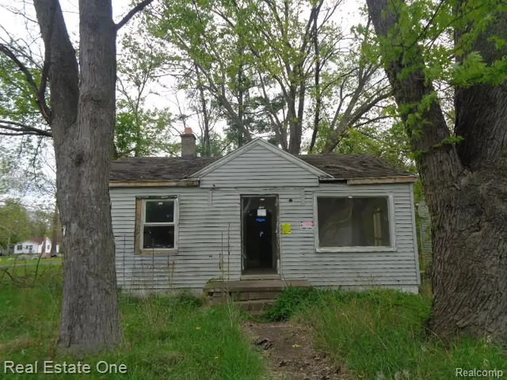 15772 Chatham Street Detroit City MI 48223