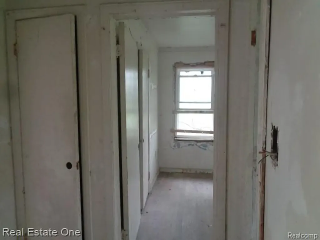 15772 Chatham Street Detroit City MI 48223
