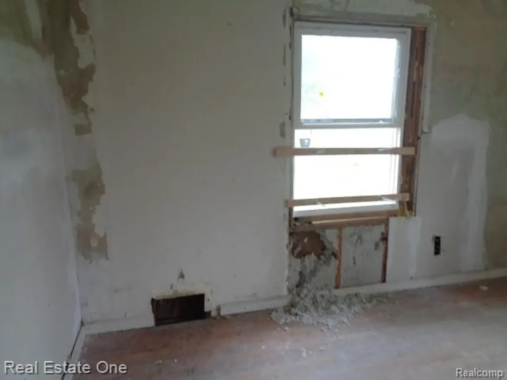 15772 Chatham Street Detroit City MI 48223