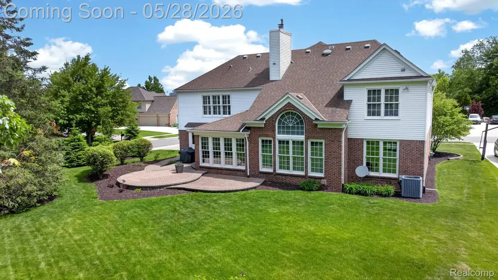 337 Country Club Court Canton Charter Township MI 48188