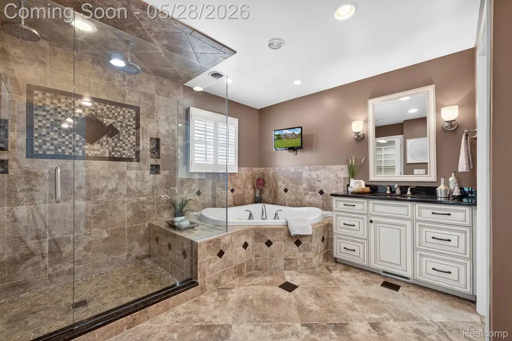 337 Country Club Court Canton Charter Township MI 48188