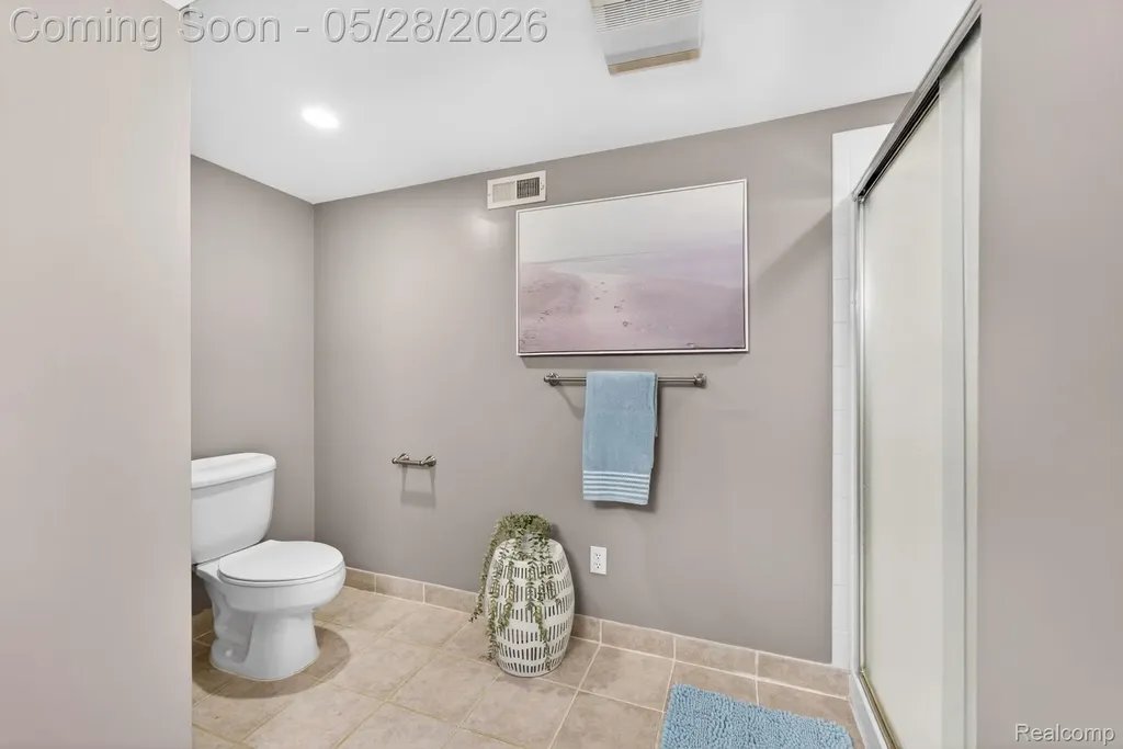 337 Country Club Court Canton Charter Township MI 48188