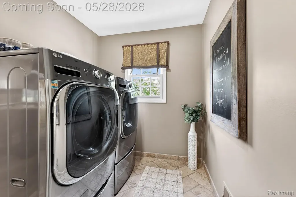 337 Country Club Court Canton Charter Township MI 48188