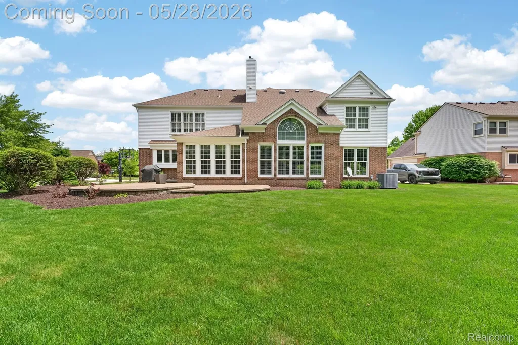 337 Country Club Court Canton Charter Township MI 48188