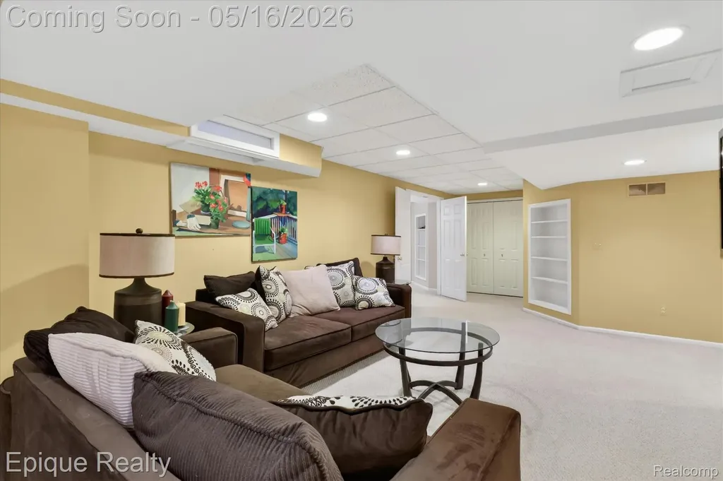 22037 Chase Drive Novi City MI 48375