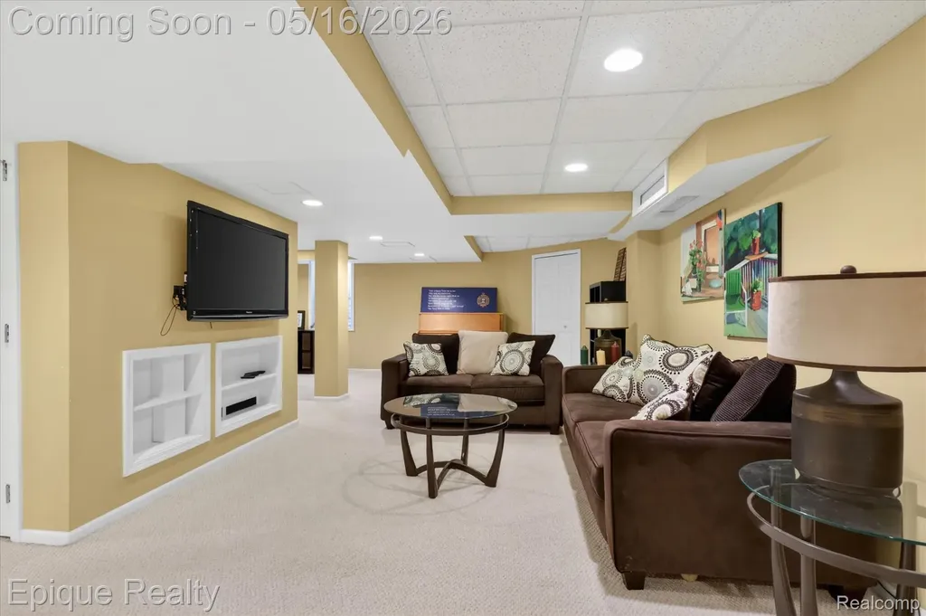22037 Chase Drive Novi City MI 48375