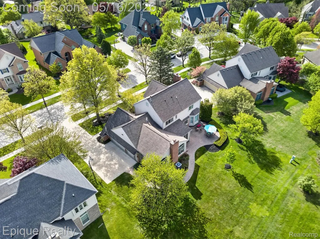 22037 Chase Drive Novi City MI 48375