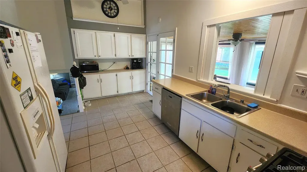 28718 Apollo Drive Chesterfield Township MI 48047
