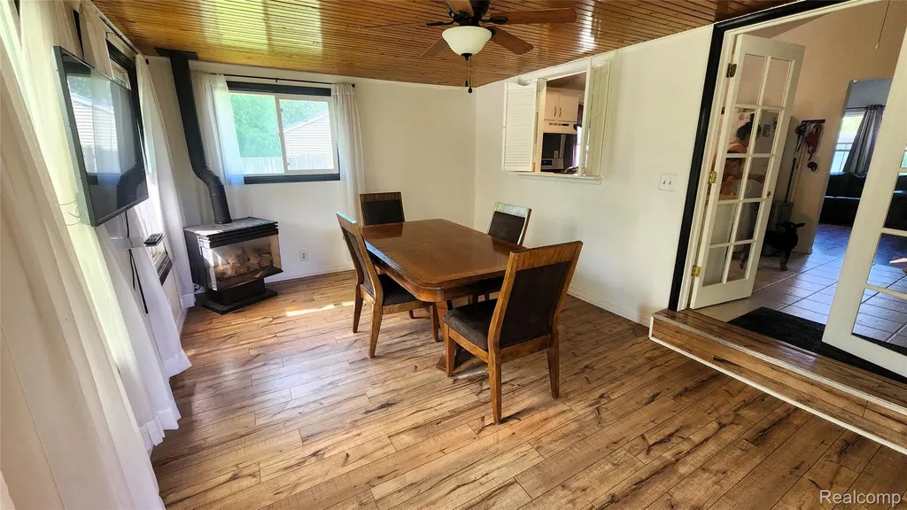 28718 Apollo Drive Chesterfield Township MI 48047