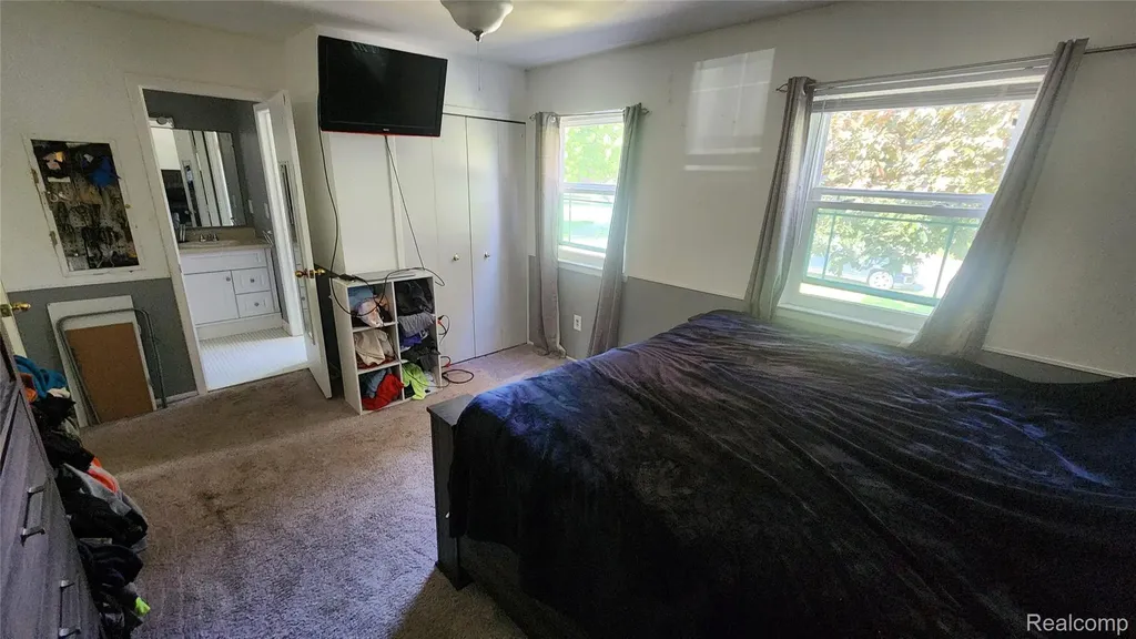 28718 Apollo Drive Chesterfield Township MI 48047