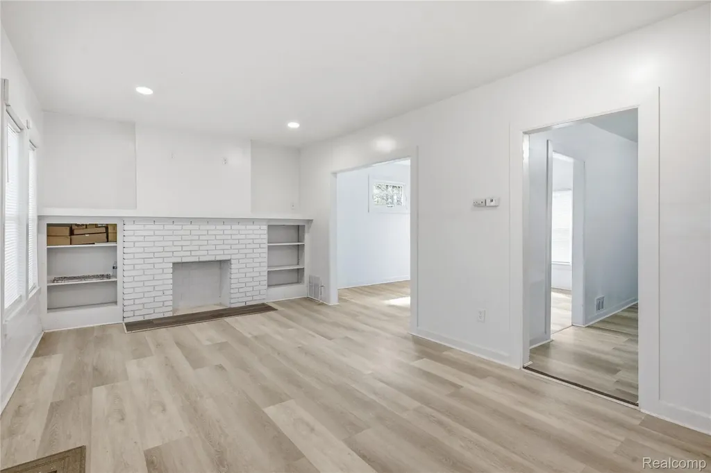 157 W Nevada Street Detroit City MI 48203