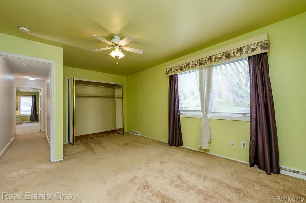 9243 Sherwood Drive Springfield Charter Township MI 48350
