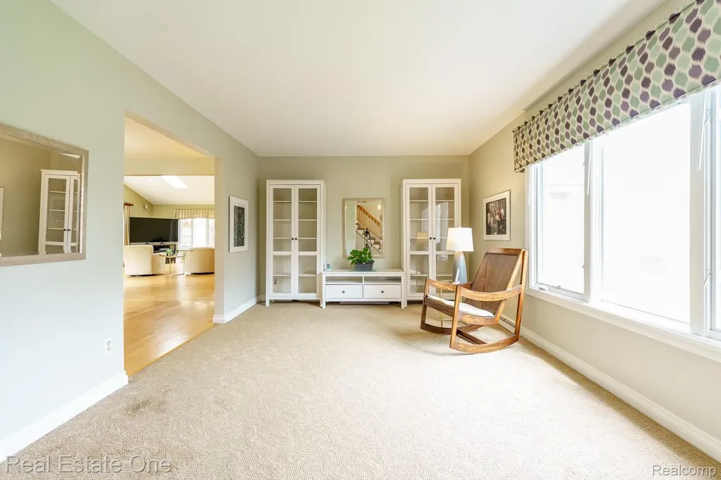 9243 Sherwood Drive Springfield Charter Township MI 48350