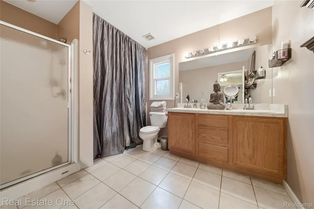 5361 Universe Avenue Marion Township MI 48843