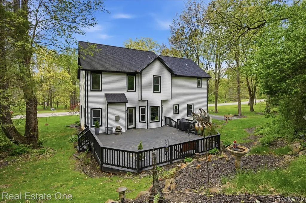 5361 Universe Avenue Marion Township MI 48843