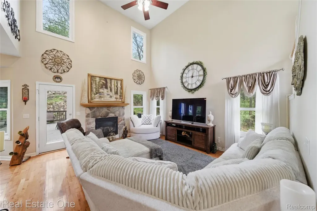 5361 Universe Avenue Marion Township MI 48843