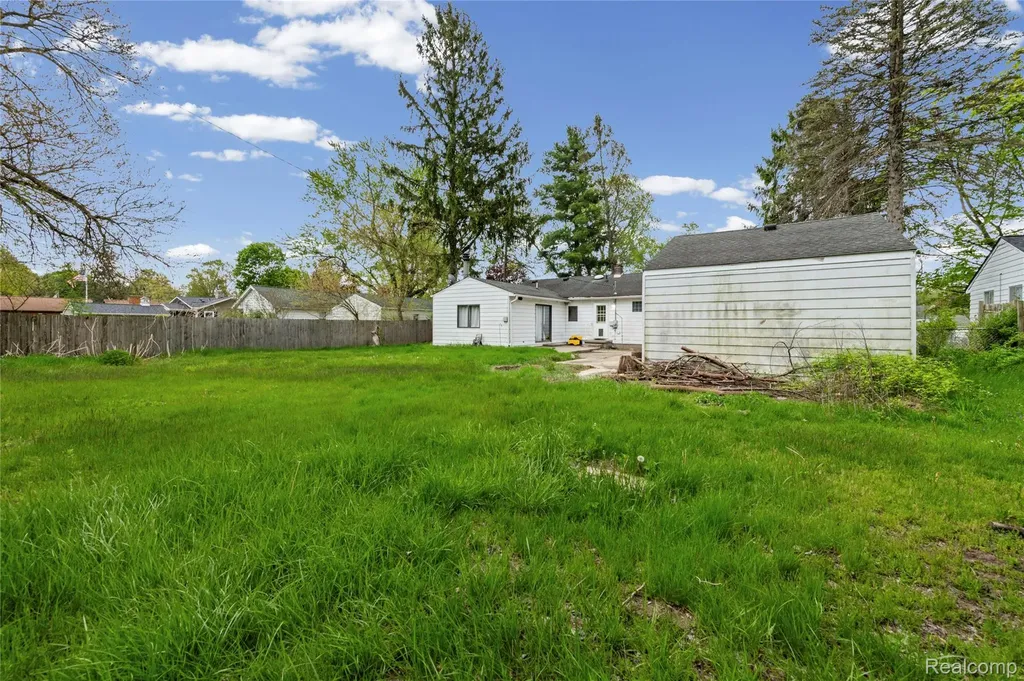 1135 Quinif Drive Walled Lake City MI 48390