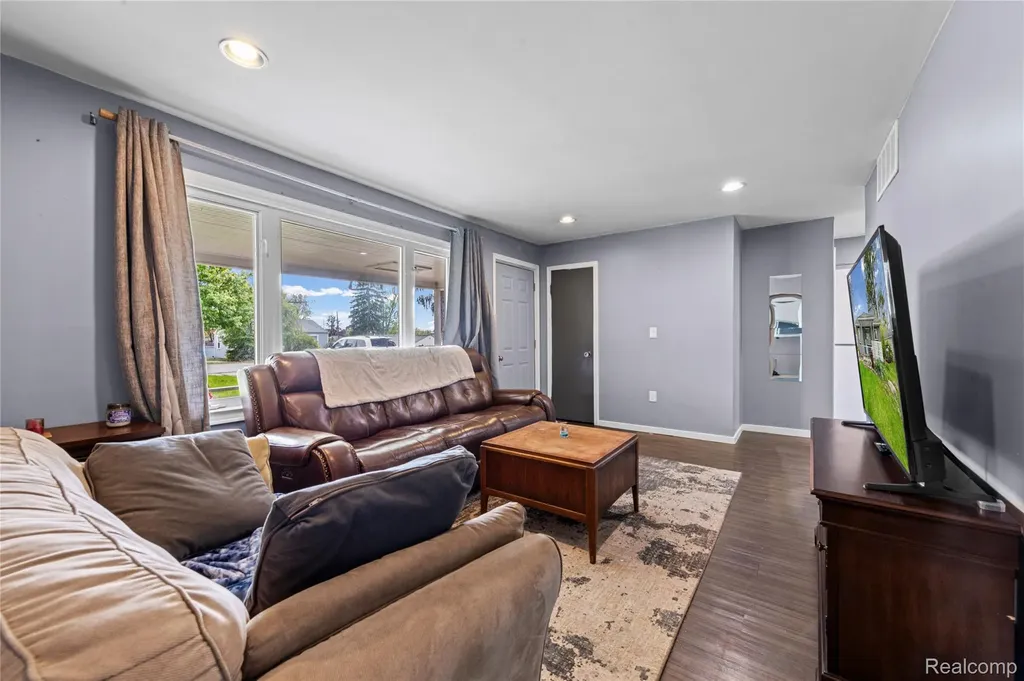 1135 Quinif Drive Walled Lake City MI 48390