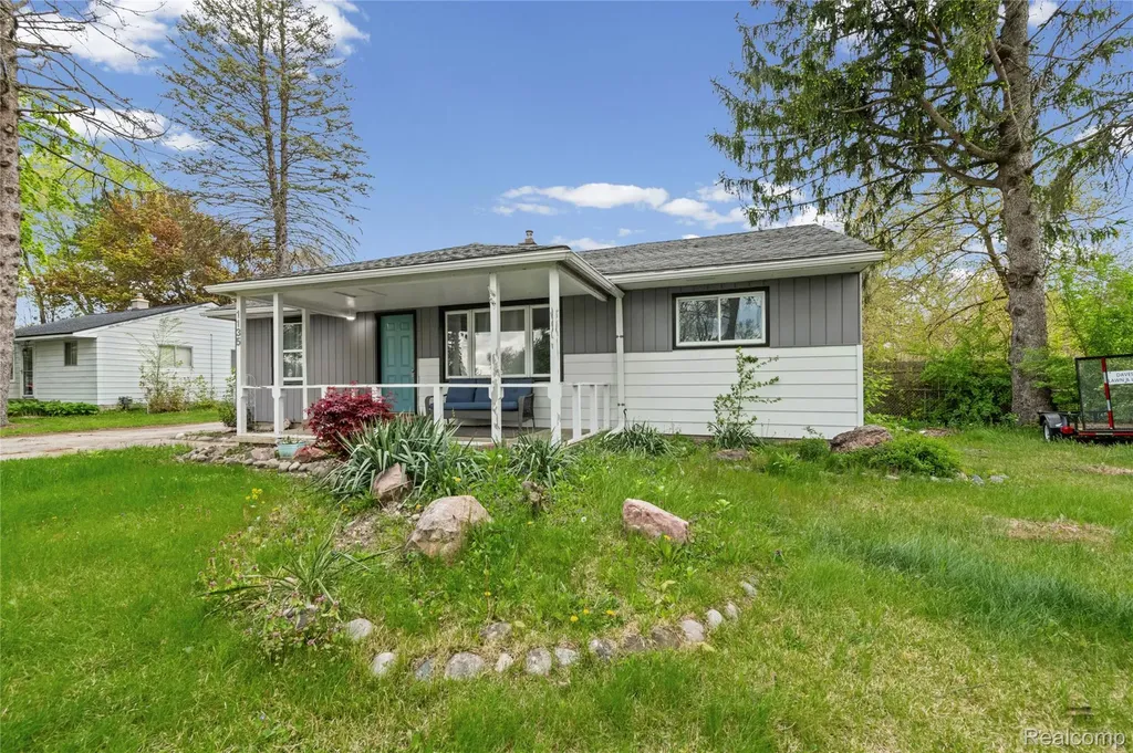 1135 Quinif Drive Walled Lake City MI 48390
