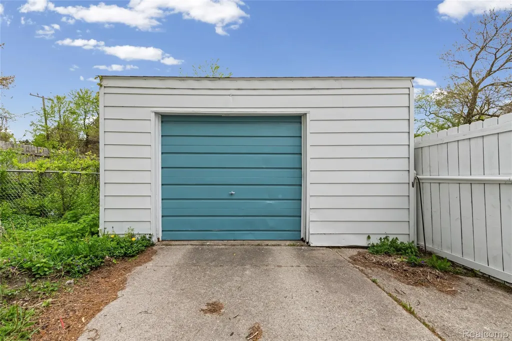 1135 Quinif Drive Walled Lake City MI 48390