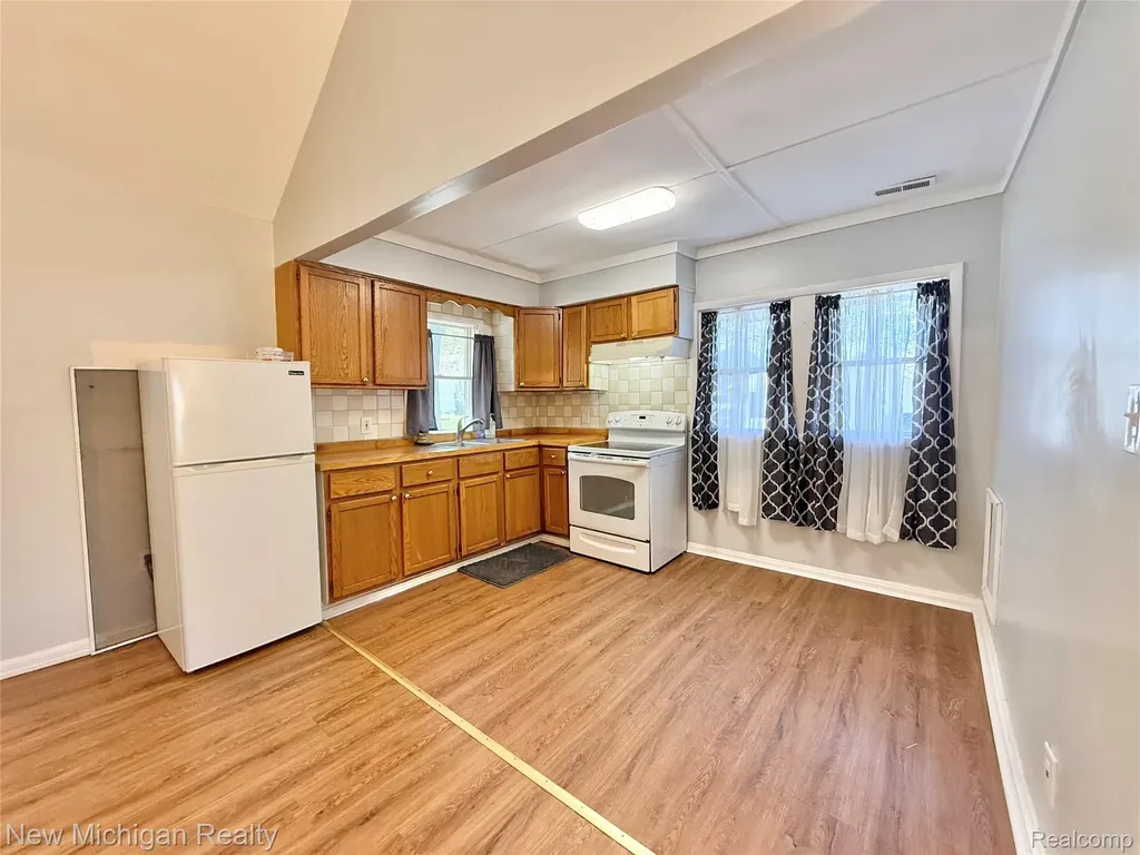 300 Georgia Drive Elba Township MI 48446