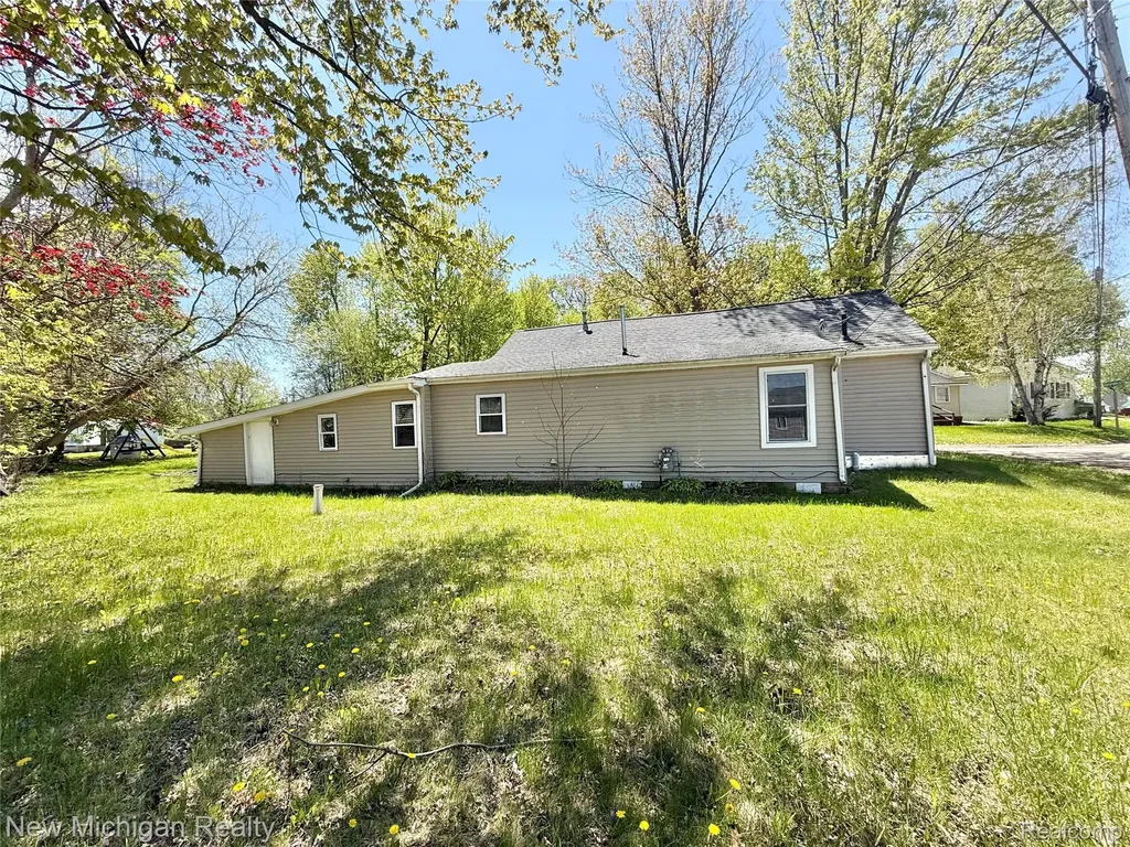300 Georgia Drive Elba Township MI 48446