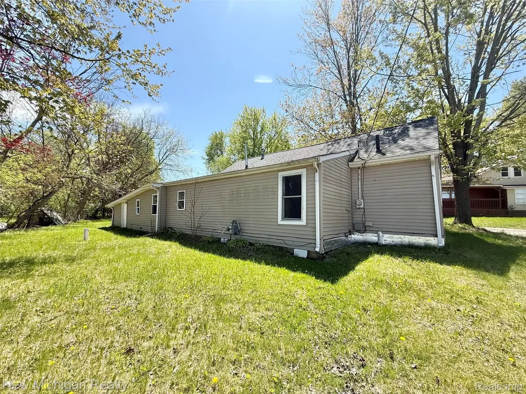 300 Georgia Drive Elba Township MI 48446