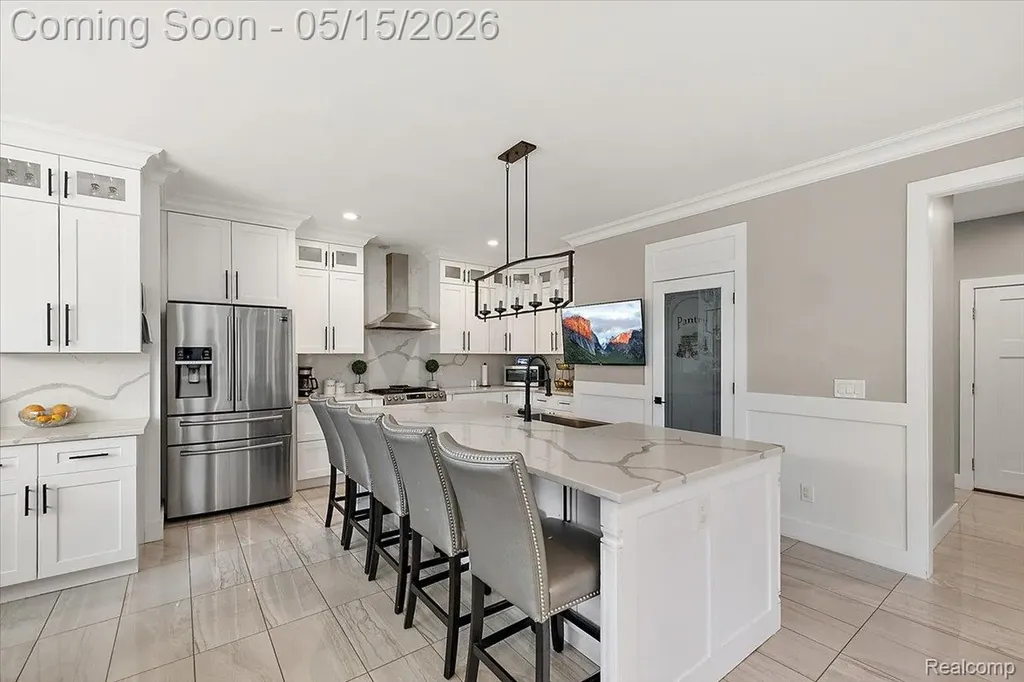 46930 Riverpark E Macomb Township MI 48044
