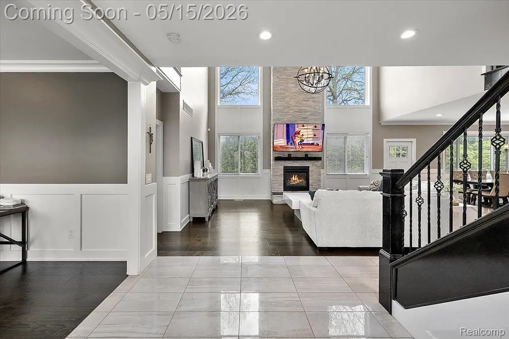 46930 Riverpark E Macomb Township MI 48044